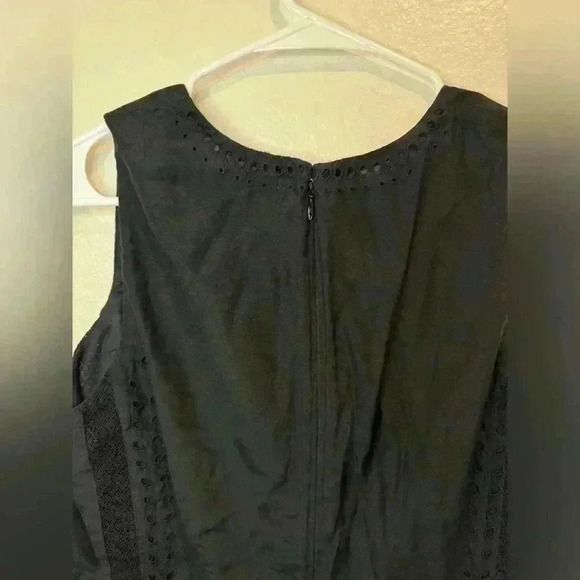 J.Crew Women’s Eyelet Peplum Cotton Silk Blend Top Size 6 - Picture 3 of 6